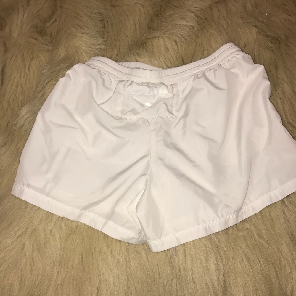 Shorts - Picture 2 of 3
